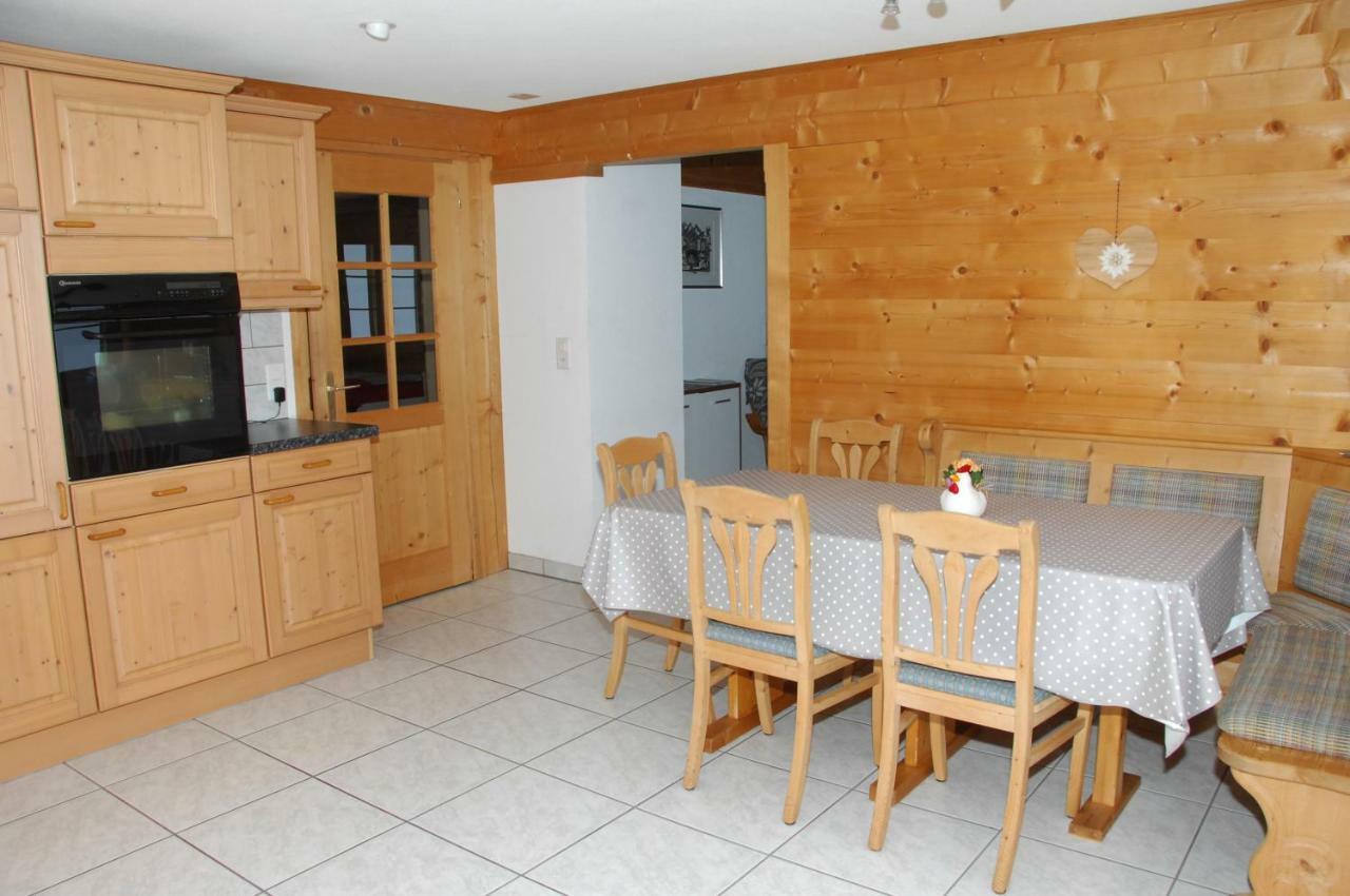 Sertig Ferienwohnung Davos Esterno foto