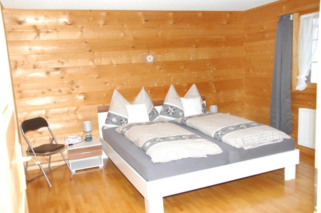 Sertig Ferienwohnung Davos Esterno foto