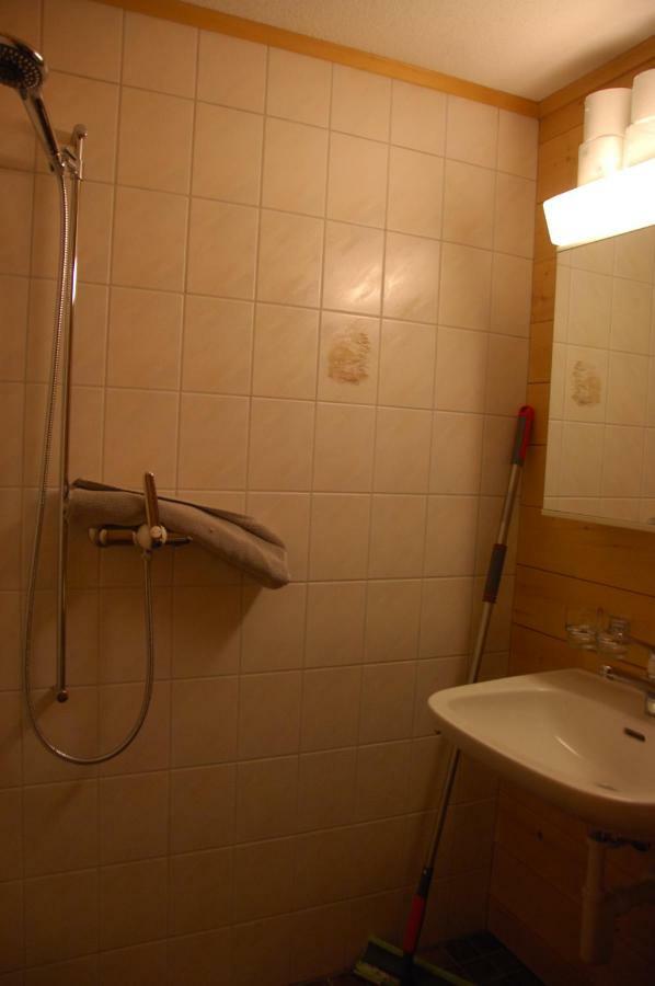 Sertig Ferienwohnung Davos Esterno foto
