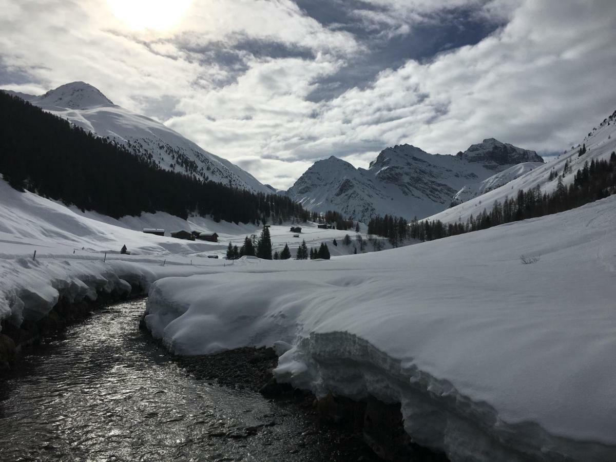Sertig Ferienwohnung Davos Esterno foto